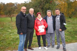 Przekazanie działki w Pokoju