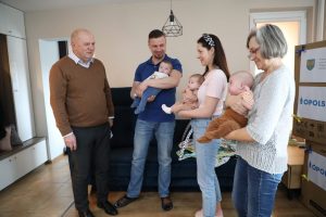 Marszałek u trojaczków