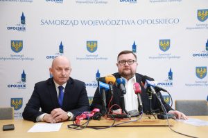 Konferencja prasowa nt. zakupu pociągów