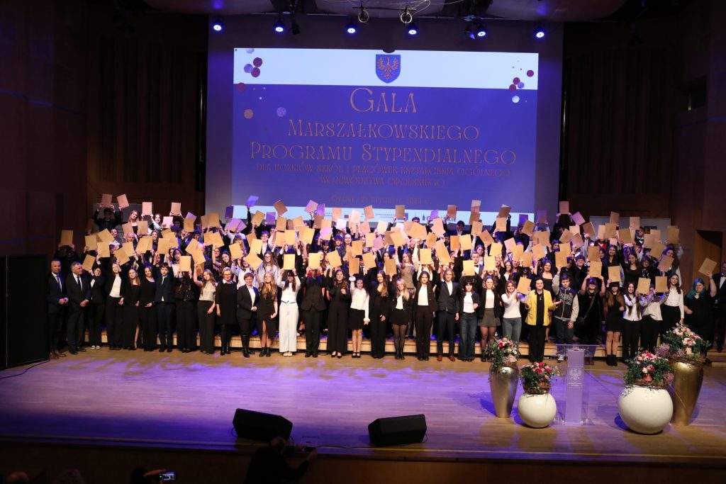 Stypendia marszałkowskie