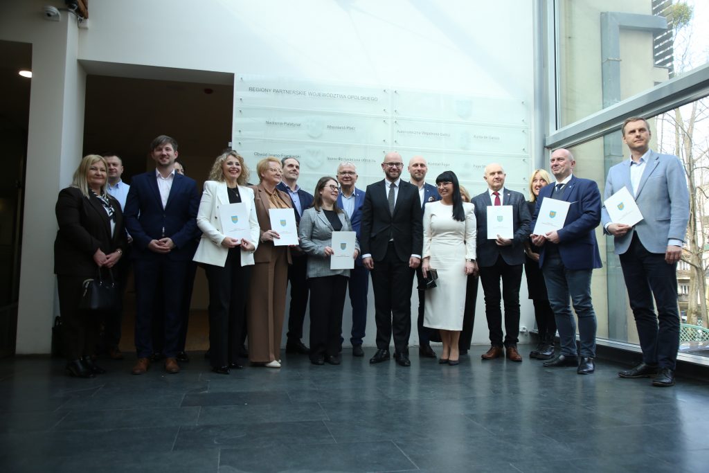 Umowy na rozwój infrastruktury sportowej