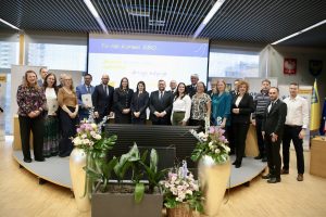 wręczenie umów EBO