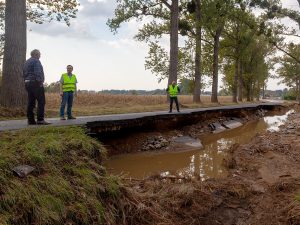 Promesa na odbudowę drogi w Racławicach