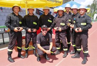 Strażacy ćwiczą umiejętności i dyscyplinę