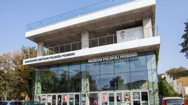 Muzeum Polskiej Piosenki w Opolu – budowa i aranżacja wnętrz