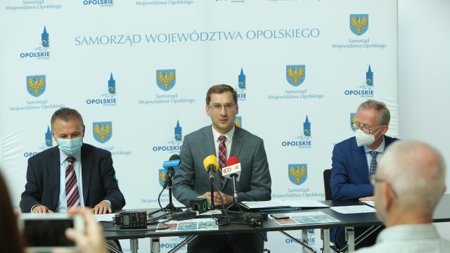 Eksperci, naukowcy oraz specjaliści rozmawiali o sytuacji pracodawców, bezrobociu oraz działaniach urzędów pracy w dobie COVID 19