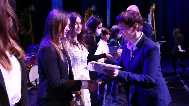 Wręczenie nagród i stypendiów edukacyjnych