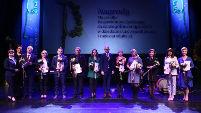 Wręczenie nagród i stypendiów edukacyjnych