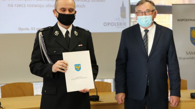 Umowy dla organizacji pozarządowych