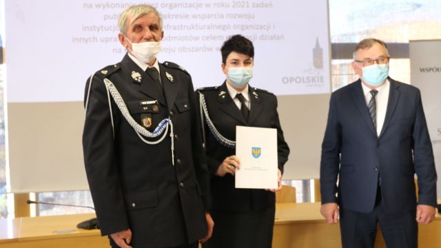 Umowy dla organizacji pozarządowych