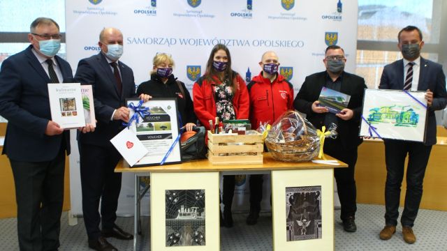 Gadżety na aukcję WOŚP