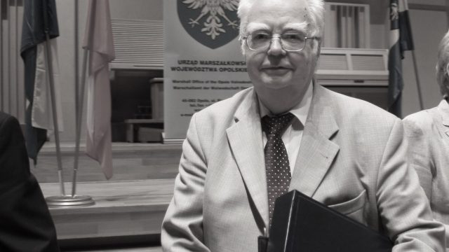 Profesor Leon Troniewski