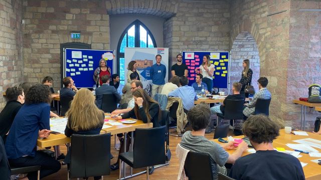 Spotkanie na zamku w Hambac