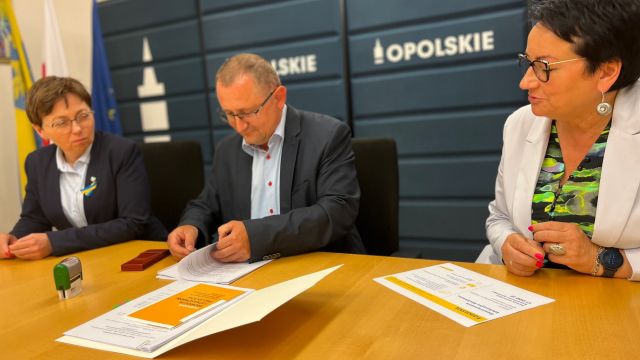 Umowy na projekty edukacyjne