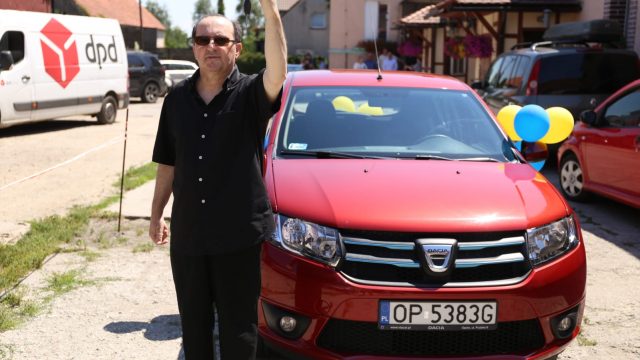 Auto dla schroniska w Pępicach