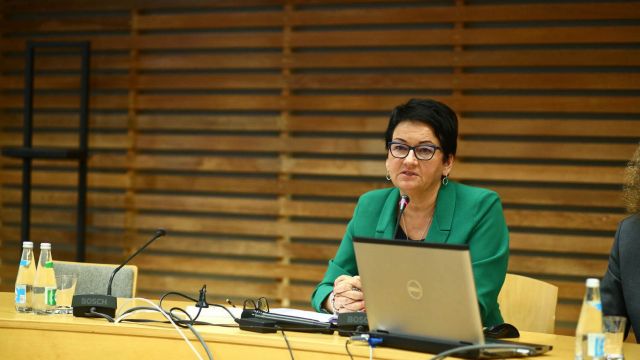 Sesja październikowa