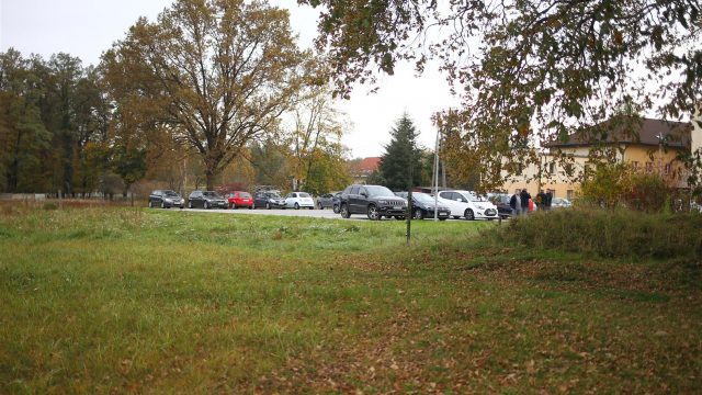 Przekazanie działki w Pokoju