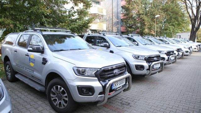 Samochody i specjalistyczny sprzęt