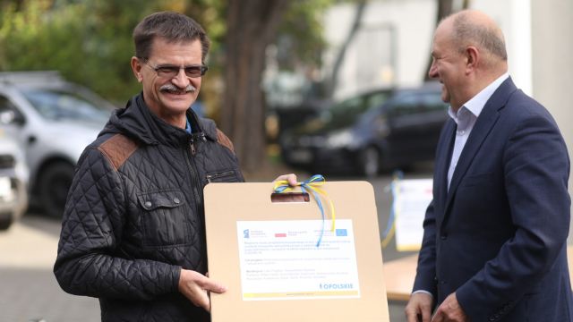 Samochody i specjalistyczny sprzęt