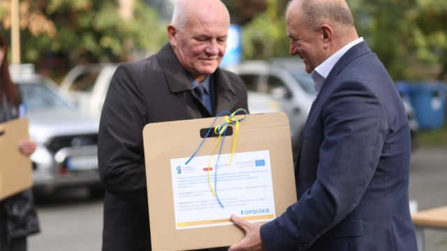 Samochody i specjalistyczny sprzęt