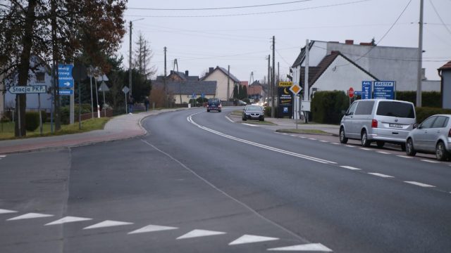 Coraz lepiej na drodze 454