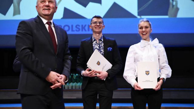 Stypendia marszałka województwa