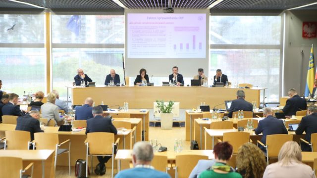 Kwietniowa sesja sejmiku