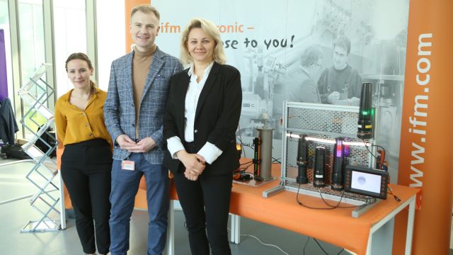 inspirują młodzież