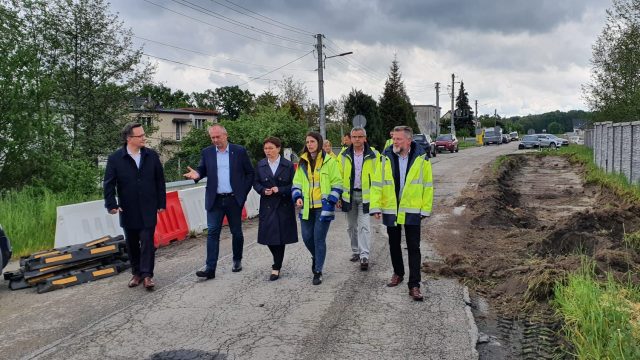 Prace na drogach w gminie Krapkowice