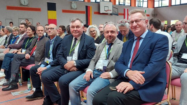 Wręczenie nagrody dla Popielowa