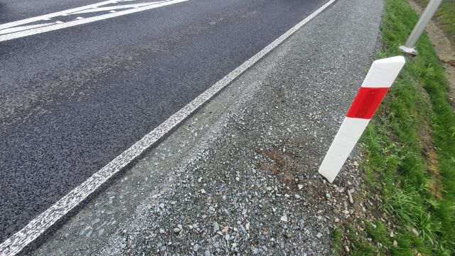 Prace na drogach w gminie Krapkowice