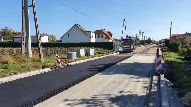 Przebudowa drogi Zawadzkie-Żędowice
