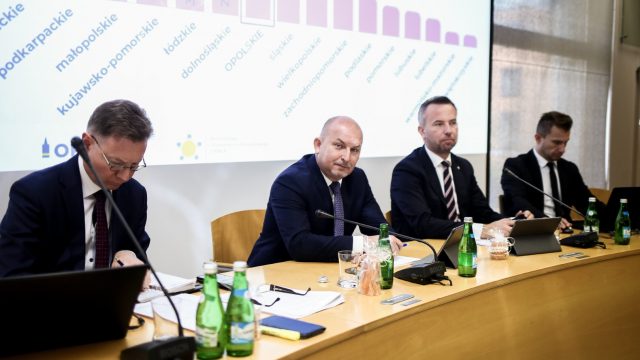 Sesja październikowa