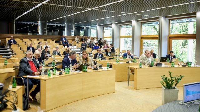 Sesja październikowa