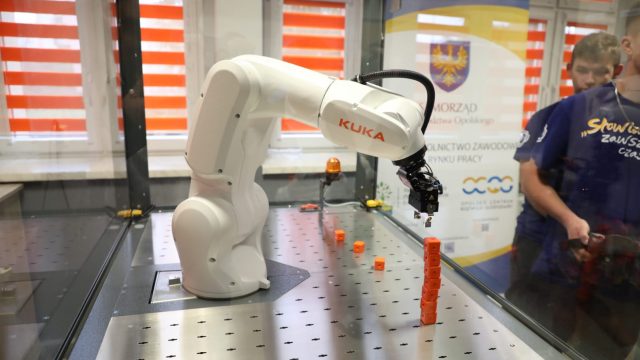 Pracownia w szkole w Brzegu