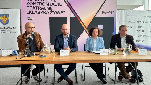 Konfrontacje teatralne