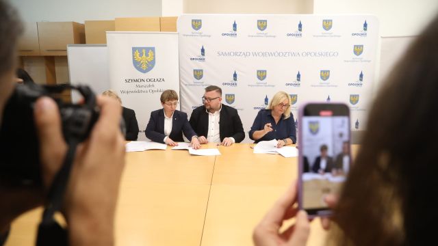 Umowy KCGPiN oraz ZOL Głuchołazy