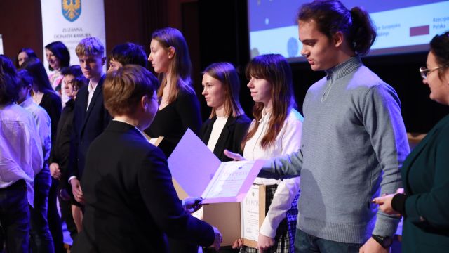 Stypendia edukacyjne