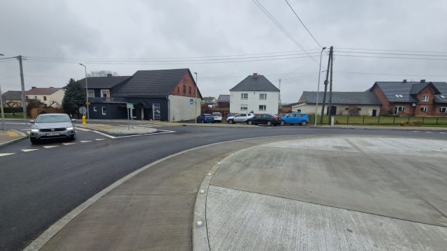 Nowe rondo w Kadłubie Turawskim