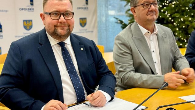 PESA umowa na nowe pociągi