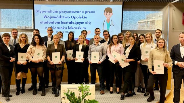 Stypendia dla przyszłych lekarzy 2024/2025