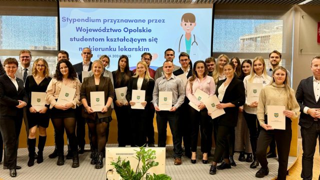 Stypendia dla przyszłych lekarzy 2024/2025