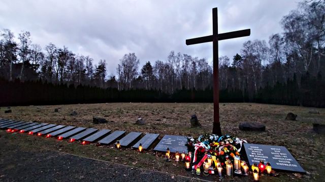 Fot.: E.Góra/CMJW Cmentarz w Łambinowicach