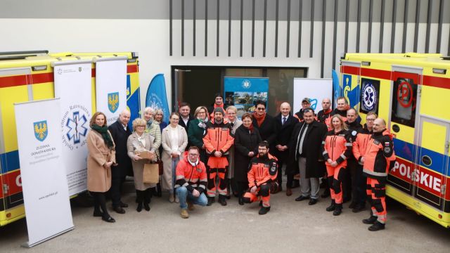 Nowoczesne karetki kontenerowe