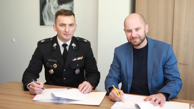 OSP Miejsce Odrzańskie - wręczenie umów MBO