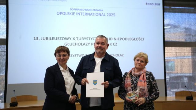 wręczenie umów beneficjentom