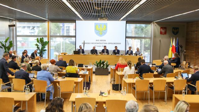 Majowa sesja sejmiku
