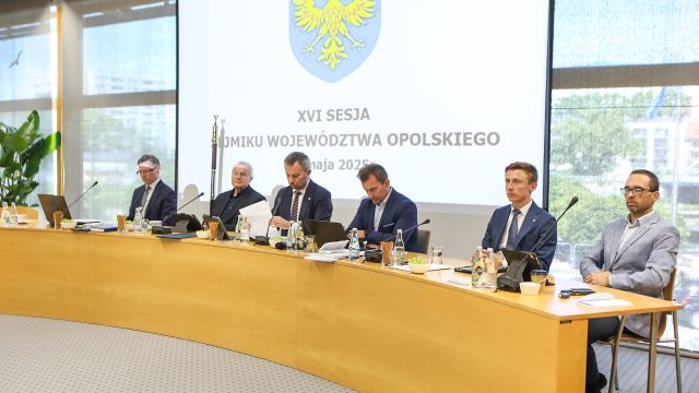 Majowa sesja sejmiku