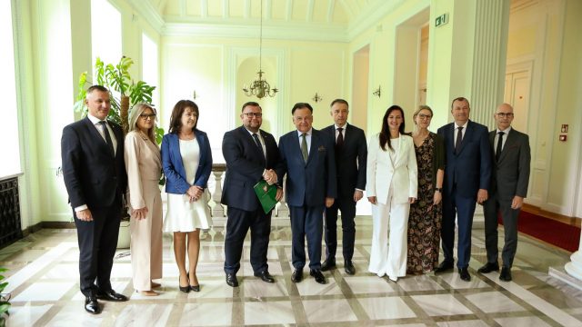 Pomoc Mazowsza dla Województwa Opolskiego po powodzi