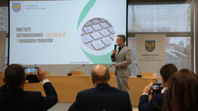 Umowy na drogi dojazdowe do pól